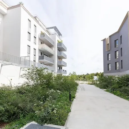 Appartement L'élégant T2 Proche De Versailles Et De Paris *