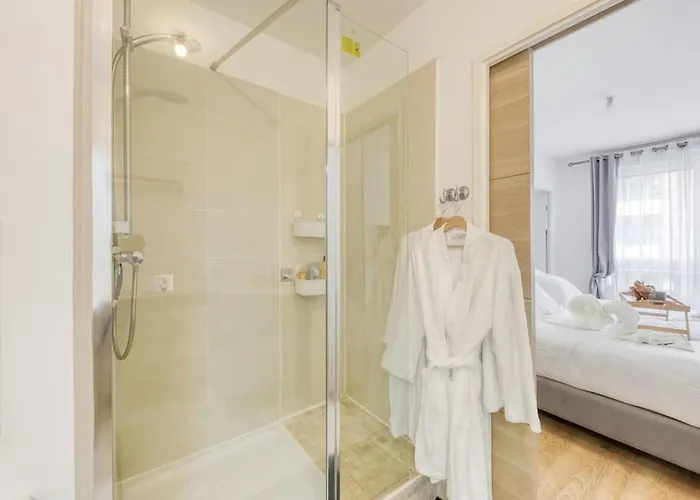 L'elegant T2 Proche De Versailles Et De Paris * 기영꾸흐